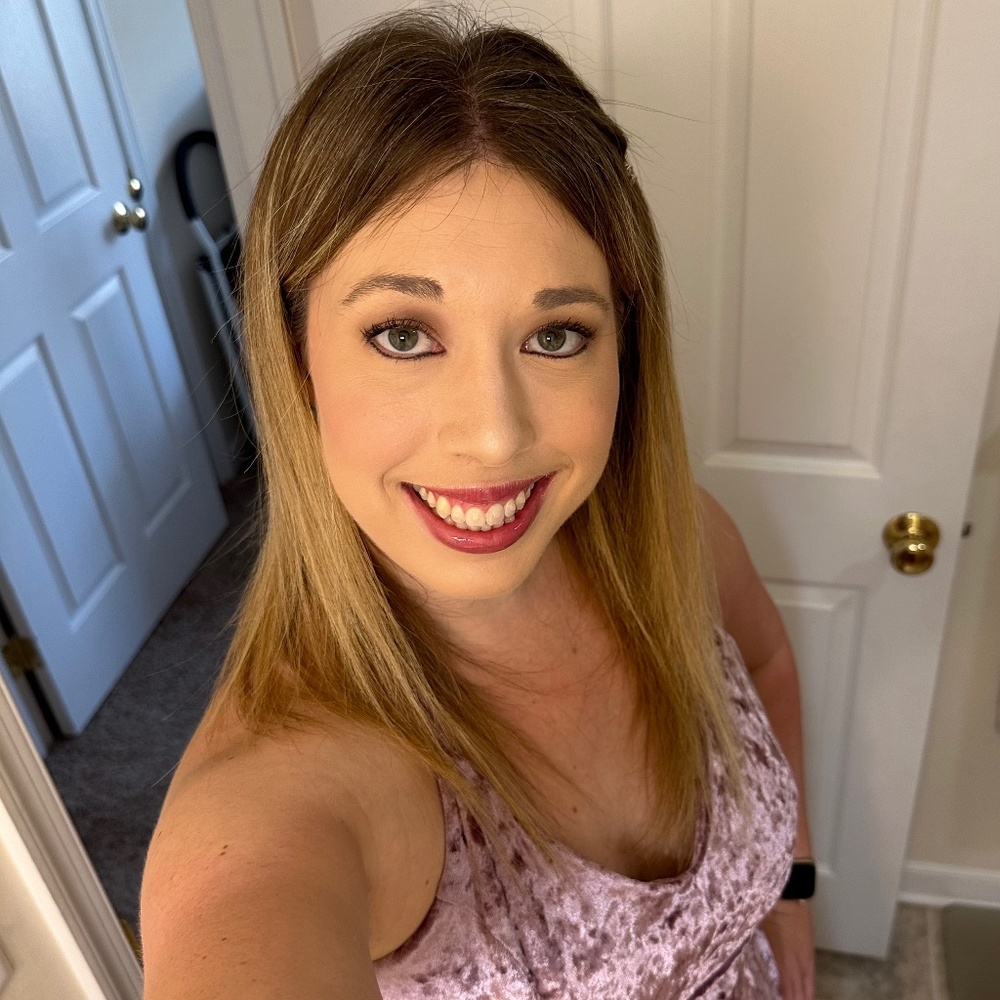 Meet your Posher, Nichole